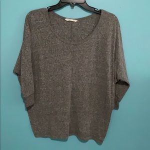 Gray 3/4 sleeve top